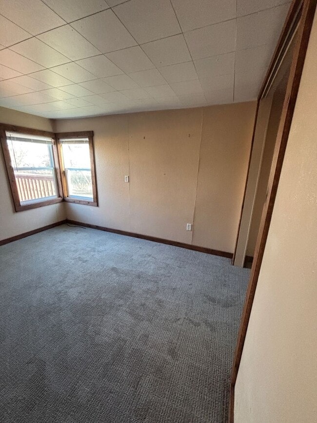 Photo - 4 Bedroom with East Gallatin in the backyard