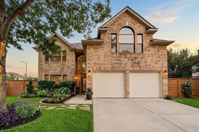 Building Photo - 17015 Maricella Cir