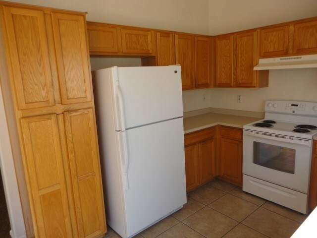 Photo - 8417 W Hilton Ave