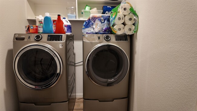 Photo - 5327 Sunny Ray Dr