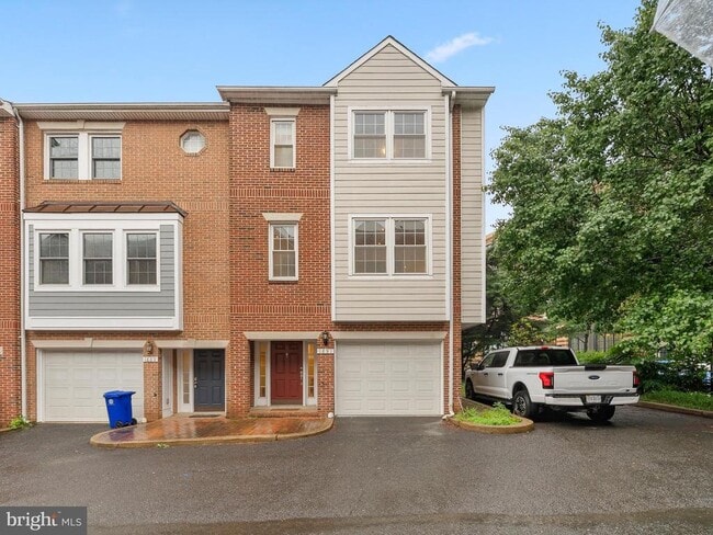 Photo - 1891 16th St N Townhome