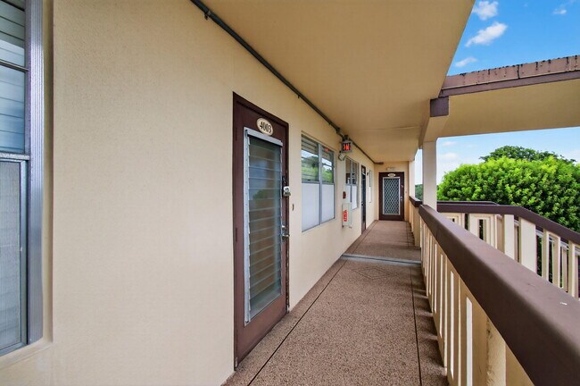 Photo - 4003 Wolverton E