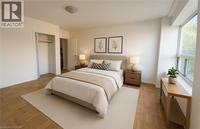 Photo - 325A JAMES Street S Unit# 301 Unit 301