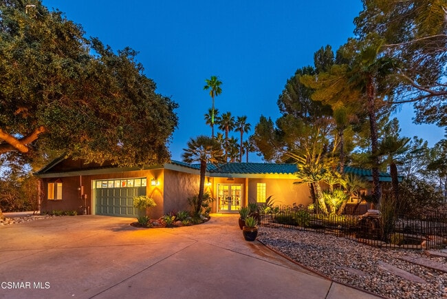 6110 Colodny Dr