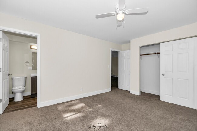 Photo - 902 3rd St Unit 1