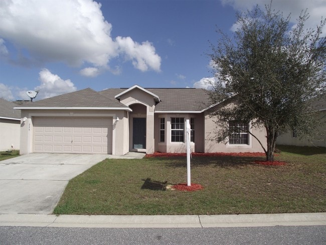 Building Photo - 255 Lobelia Dr