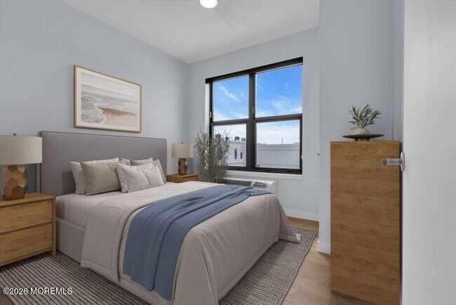 Photo - 1150 Kingsley St Unit 440