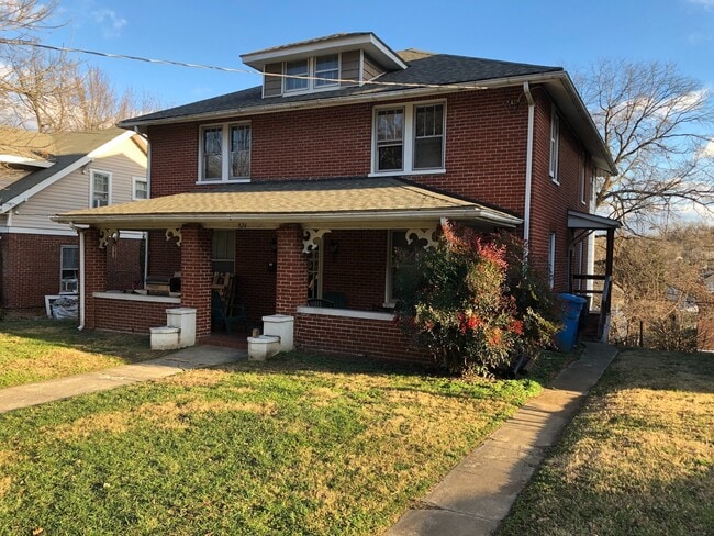 Photo - 524 Riverland Rd SE Unit Apt B