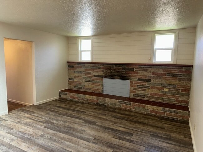 Photo - 1640 Stromberg Ave Unit 1640 Stromberg #B [PRM: Brittany]