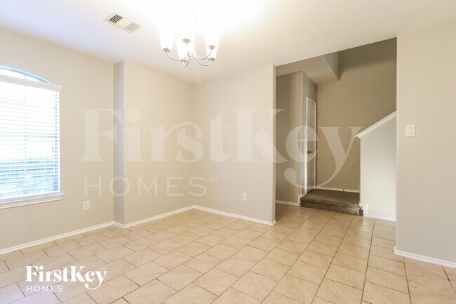 21699 Horseshoe Dr