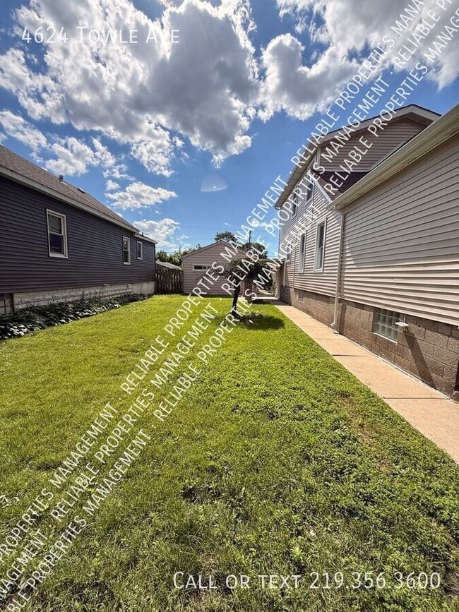 Photo - 4624 Towle Ave