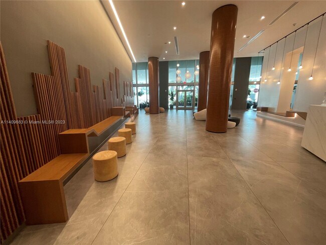 Photo - 350 S Miami Ave Unidad 3709