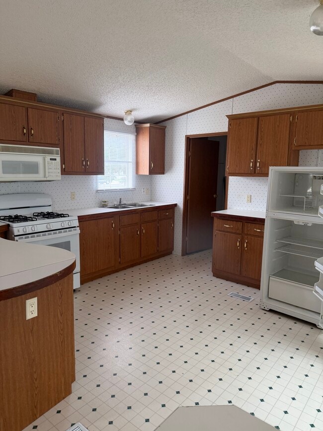 Photo - 1704 Jackson St