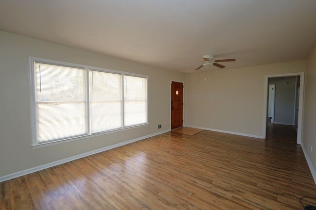 Photo - 1200 Dellwood Dr