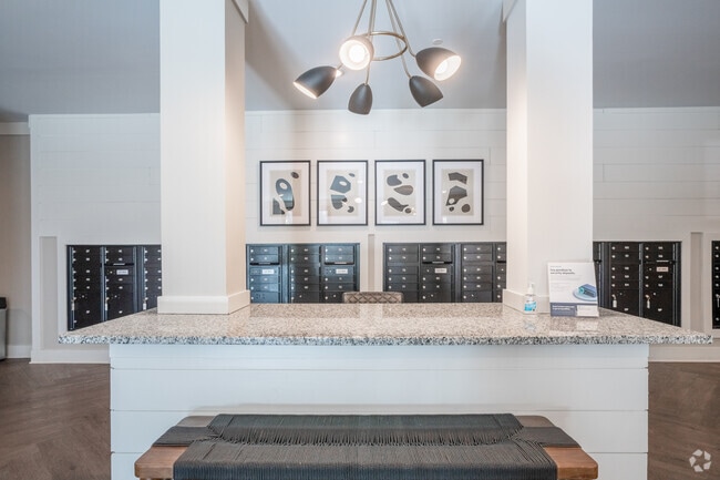 Correo - Meredith Park