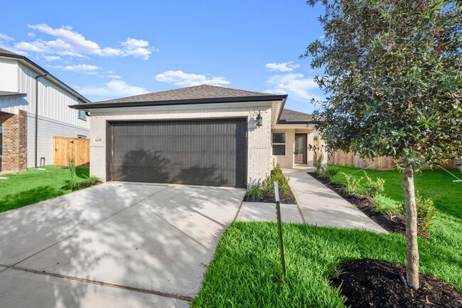 Photo - 16529 Breezy Knl Ct