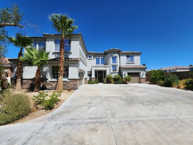 Building Photo - Beautifully Upgraded Southern Highlands Ga... Rental