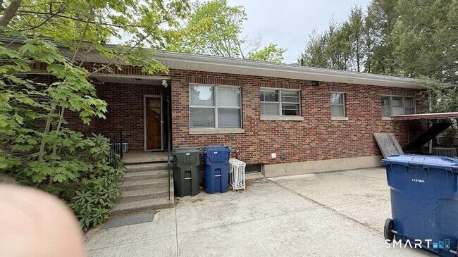 Photo - 223 High St