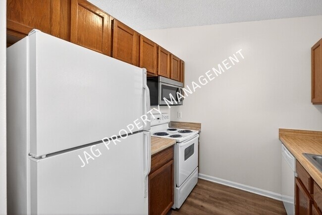 Photo - 1234 Montecello Dr Unit B