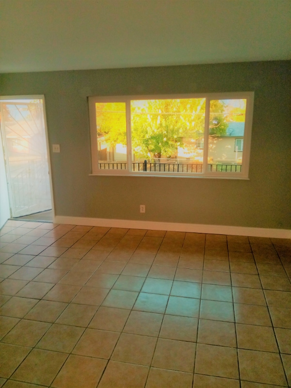 Photo - 1050 Grand Ave Unit D