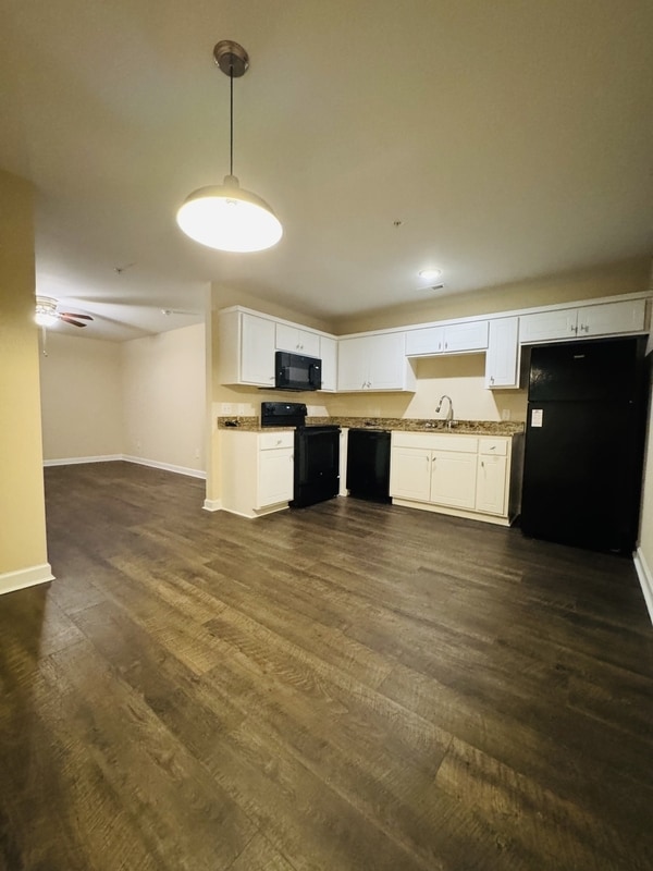 Photo - 1150 Cross Creek Cir