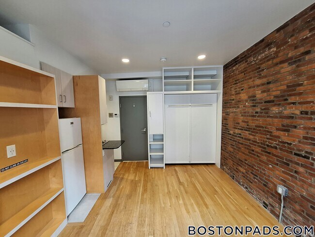 Photo - 144 Bowdoin St Unit 51