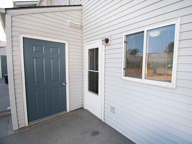 Private Entryway