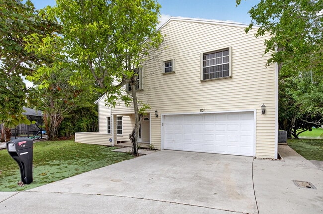 Photo - 1751 Banyan Creek Ct