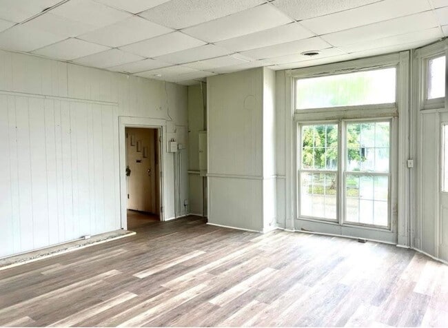 Photo - 50 Kentucky St