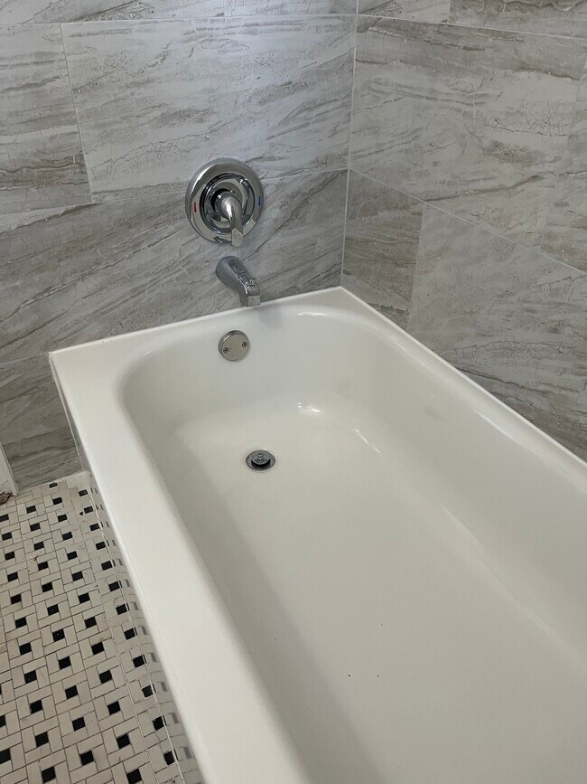 Photo - 11806 Old Drovers Way