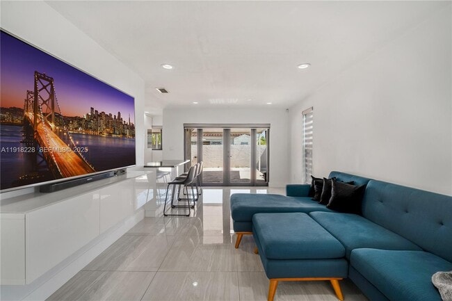 Photo - 9451 SW 6th Ln