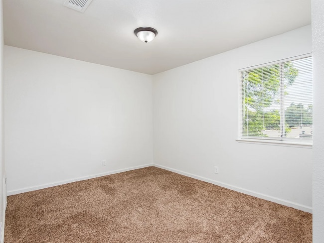 Photo - 701 S Encina St