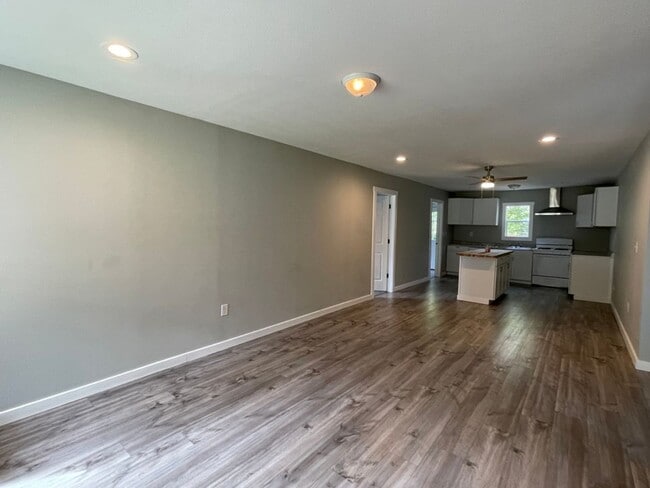 Photo - Beautiful 3 bedroom home available Early August!