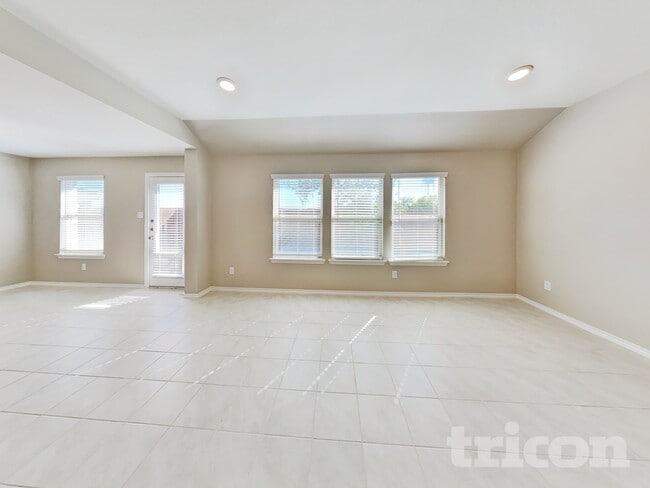 Photo - 1709 Princeton Ave