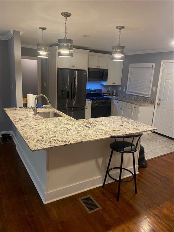 Photo - 336 Simpson Terrace NW