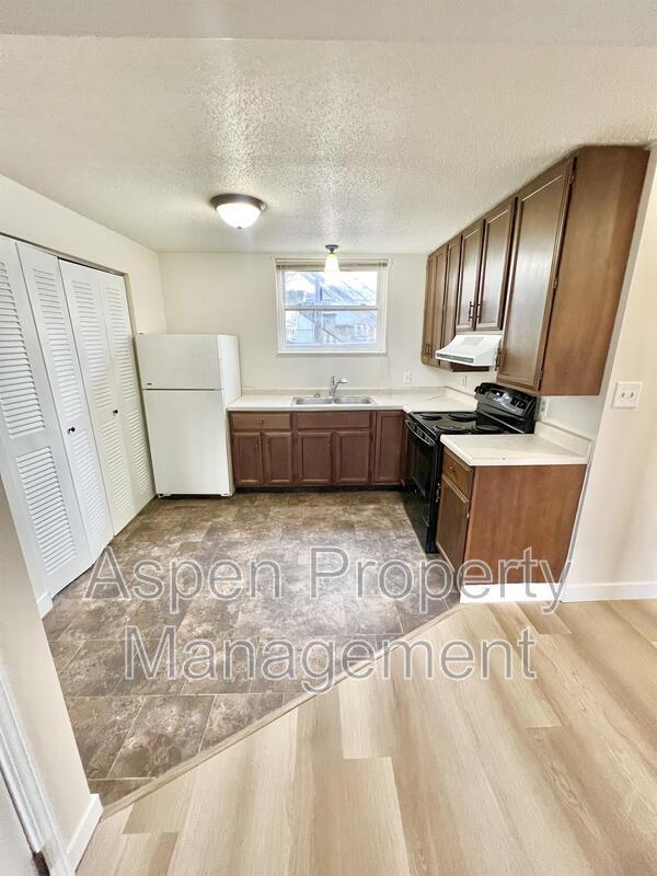 Photo - 2216 Piper Pl