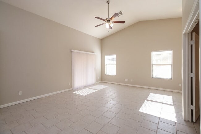 Photo - 3721 N 125th Dr