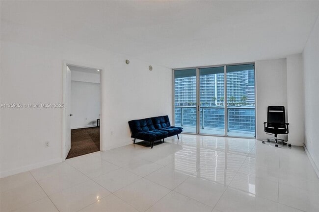 Photo - 475 Brickell Ave Unit 1714