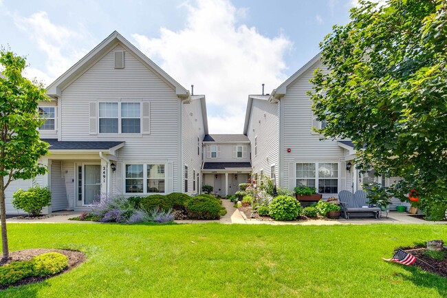 Building Photo - 2487 Dickens Dr