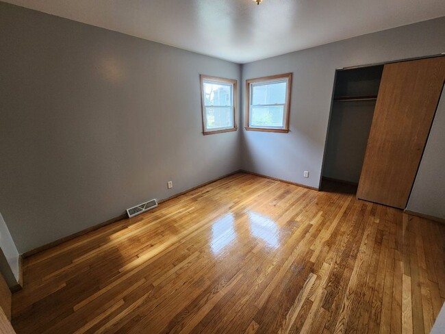 Photo - 5165-5167 N 45th St Unit 5165