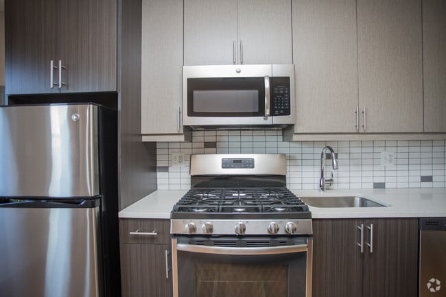 Photo - Third and Rhode