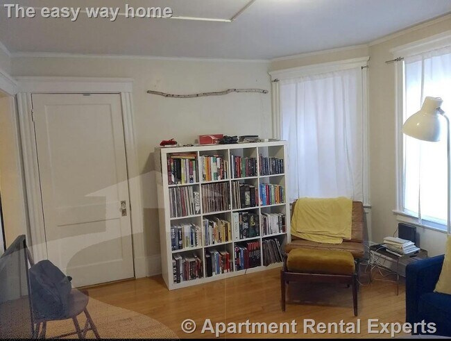 8 Craigie Cir Unit 8