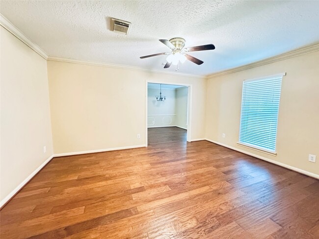 Building Photo - 13935 St Marys Ln