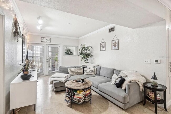 Photo - 206 E South St Unit 3008