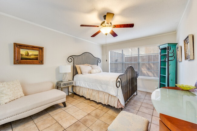 2720 Reagan Street Unit # 102