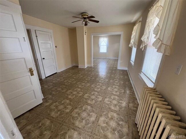 47 Maples Ln