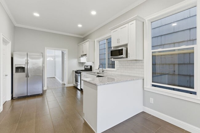 Photo - Bright & Modern 2BR Flat with Driveway Par... Unit A