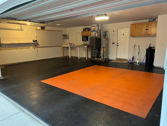 Photo - 173 E Moskee St