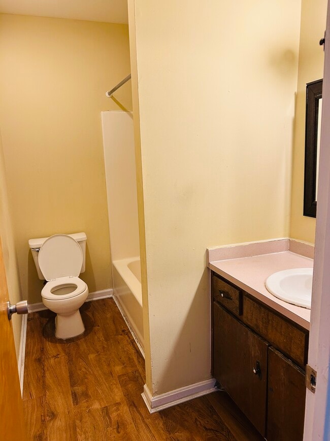 Photo - Jaelen LLC Unit B
