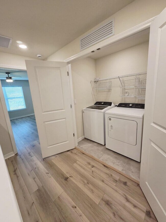 Photo - 3213 Watercress Dr